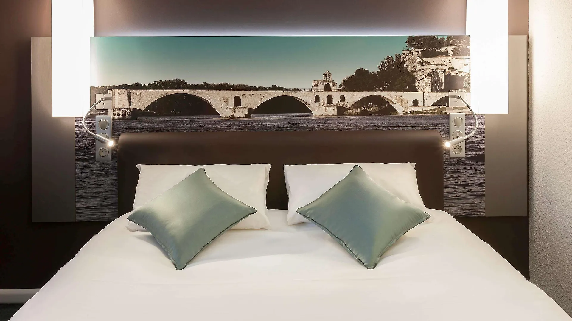 Mercure Pont D'Avignon Centre Hotel